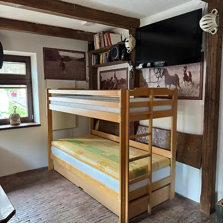 U Krejzinky بيت للعطل Otilia